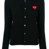 Comme Des Garçons Play 1 BLACK Cardigan à Logo Brodé Femme -Comme Des Garçons Play Soldes Boutique 12381423 11179811 600