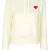 Comme Des Garçons Play Sweat à Capuche à Patch Logo IVORY -Comme Des Garçons Play Soldes Boutique 12449022 11522491 600