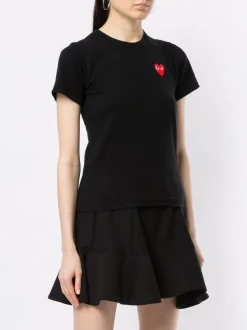 Comme Des Garçons Play T-shirt à Patch Logo Femme -Comme Des Garçons Play Soldes Boutique 14005702 18214307 600