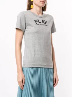 Comme Des Garçons Play 001 T-shirt Ample à Logo Imprimé Femme 9 Comme Des Garçons Play 001 T-shirt Ample à Logo Imprimé Femme -Comme Des Garçons Play Soldes Boutique 14944943 26052219 600
