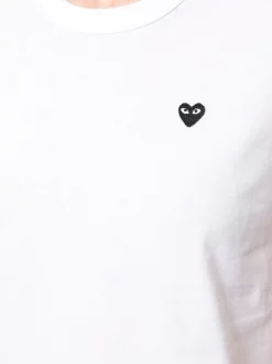 Comme Des Garçons Play T-shirt à Patch Logo WHITE -Comme Des Garçons Play Soldes Boutique 14945003 26134883 600