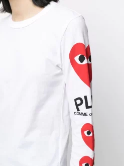 Comme Des Garçons Play WHITE T-shirt à Logo Cœurs Femme -Comme Des Garçons Play Soldes Boutique 14945088 33890227 600