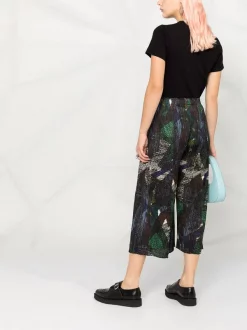 Comme Des Garçons Play BLACK T-shirt à Patch Cœur Femme -Comme Des Garçons Play Soldes Boutique 16053111 9c040ddb 31b6 47f8 9de3 00d527d4a4aa 600